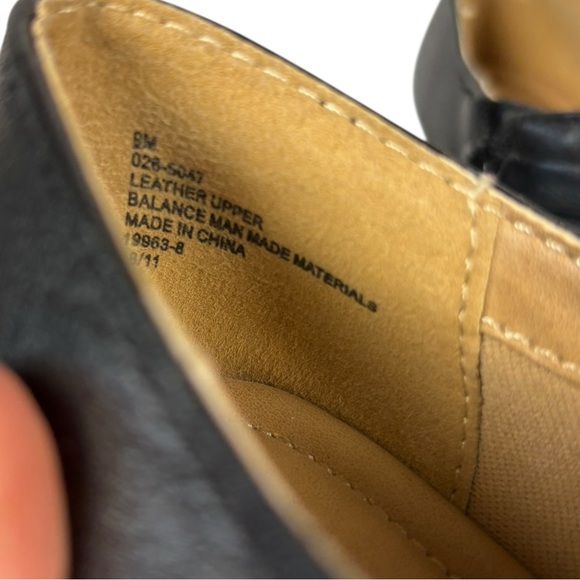 Strictly Comfort Black Leather Side Zip Ankle Boots Heels Women Size 9 Workwear - Picture 4 of 8